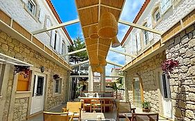 Monk Alaçatı